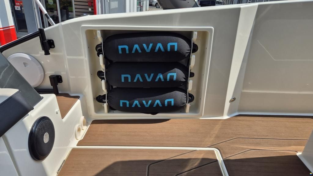 Navan S30