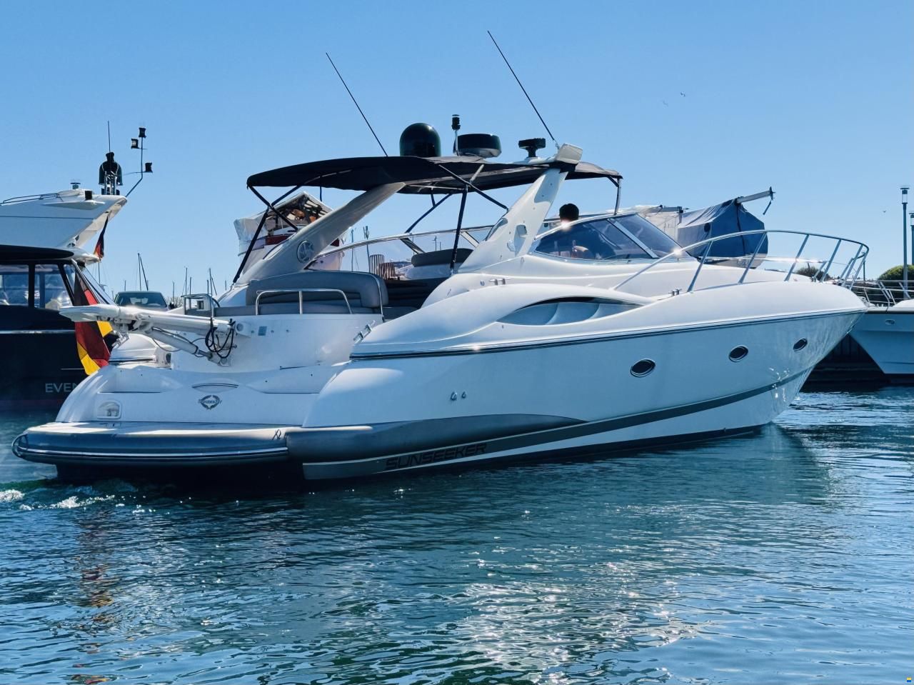 Sunseeker Camargue 44