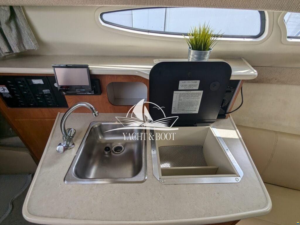 Bayliner 245