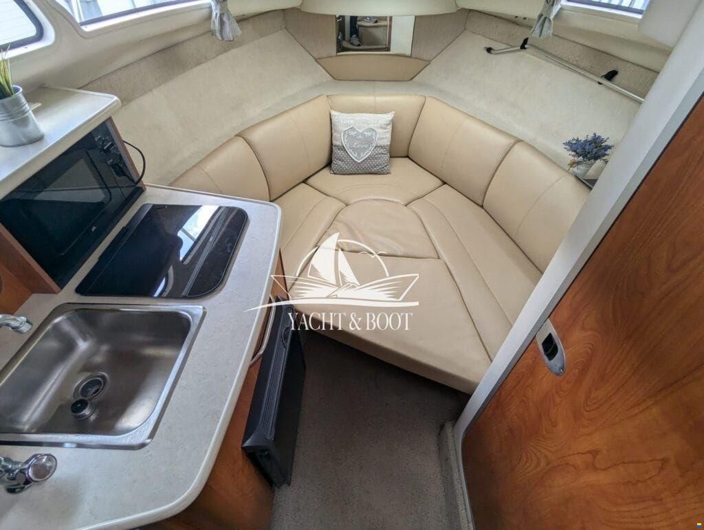 Bayliner 245