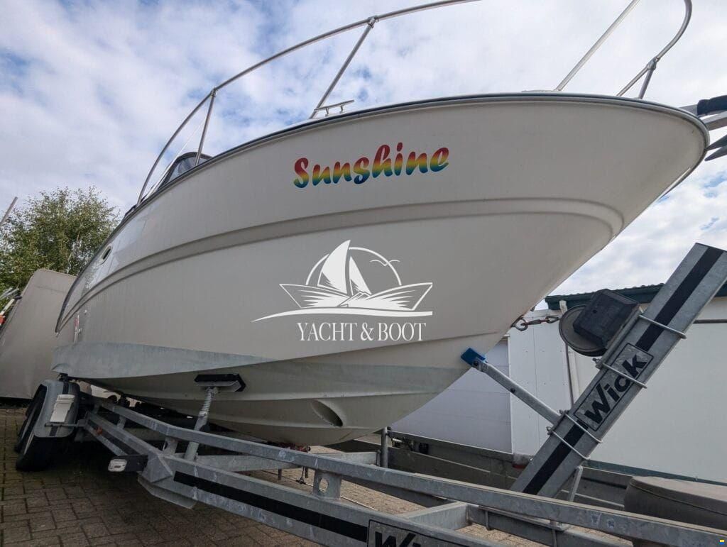 Bayliner 245