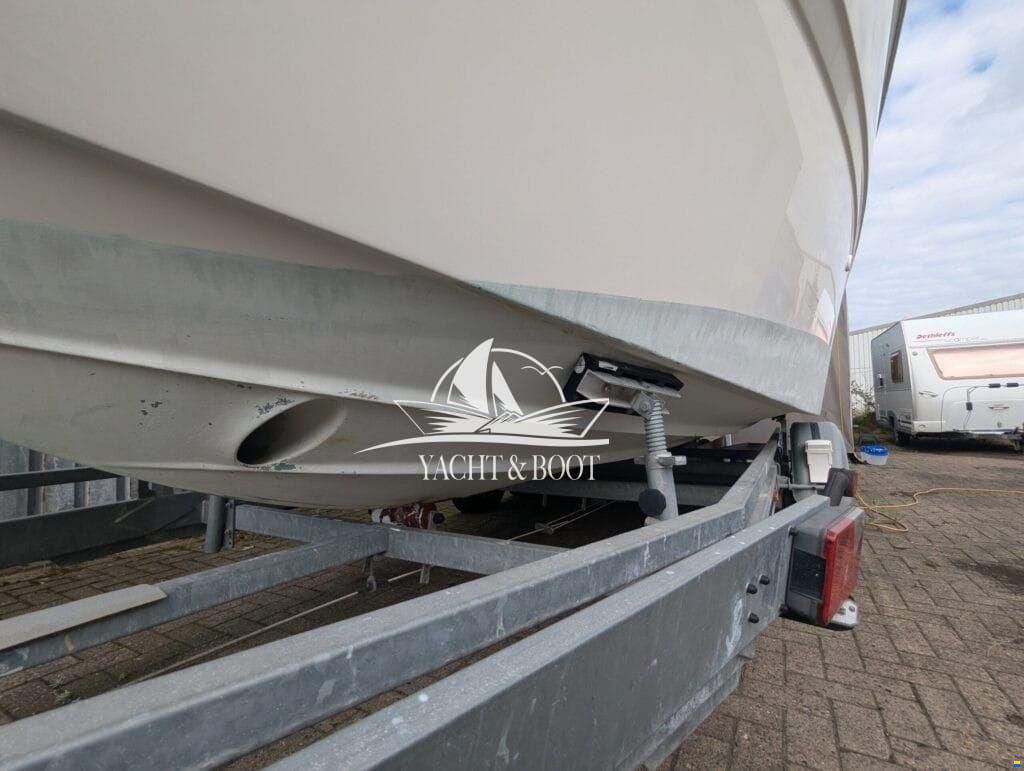 Bayliner 245