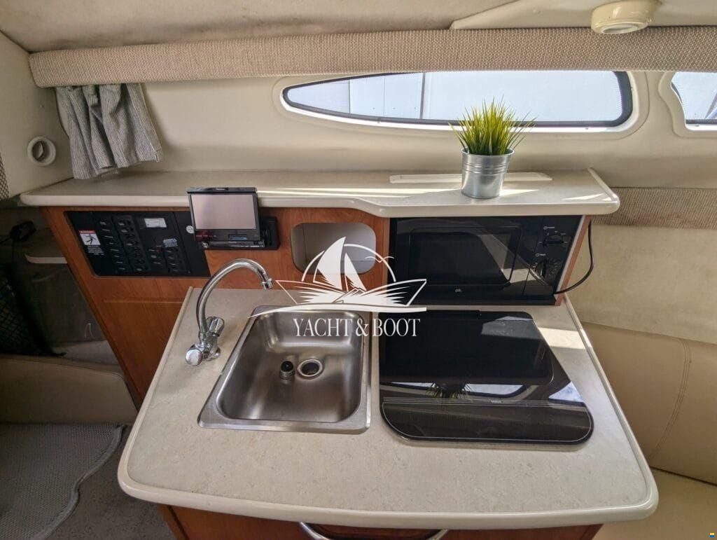 Bayliner 245