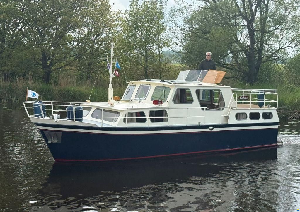 Motorkruiser Retro 1050