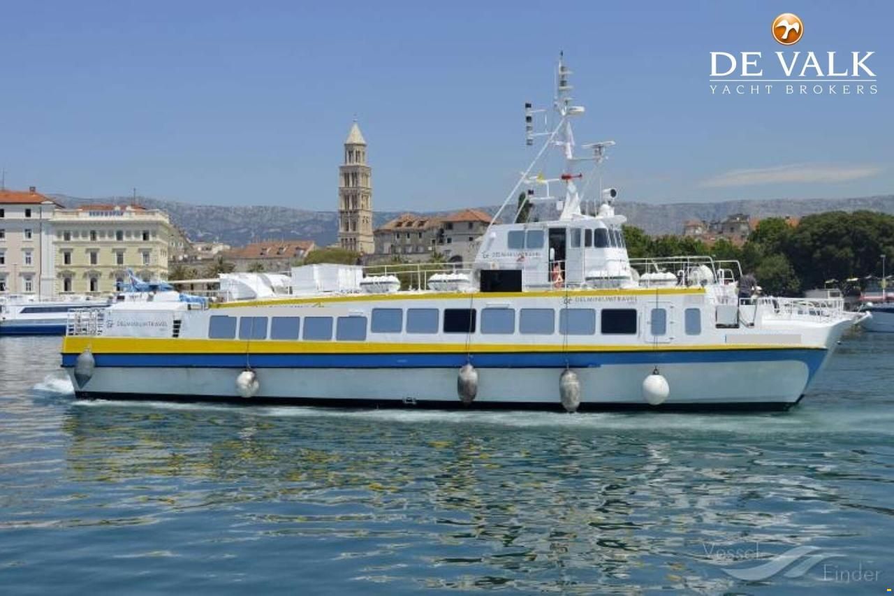 Day Passengers Ship CATAMARAN 26.5