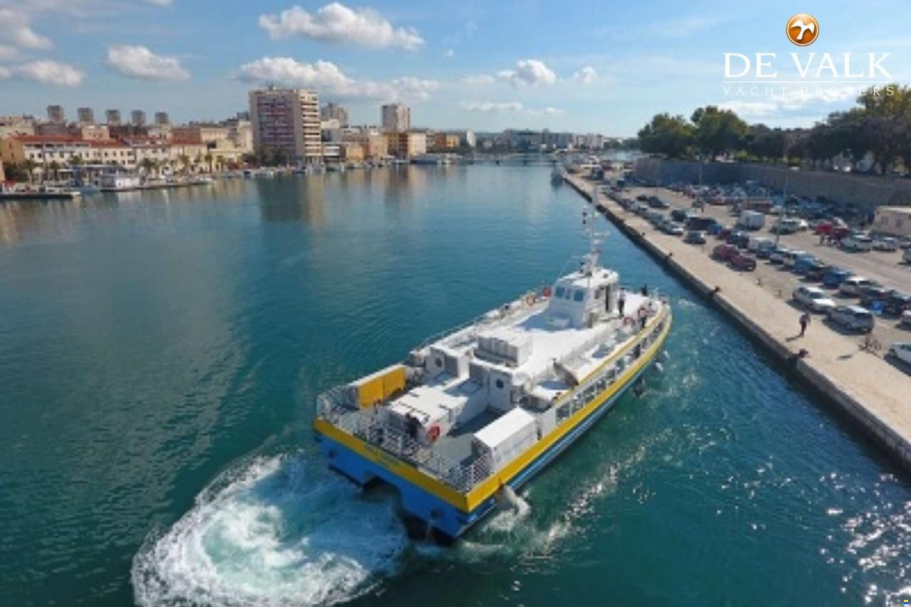 Day Passengers Ship CATAMARAN 26.5