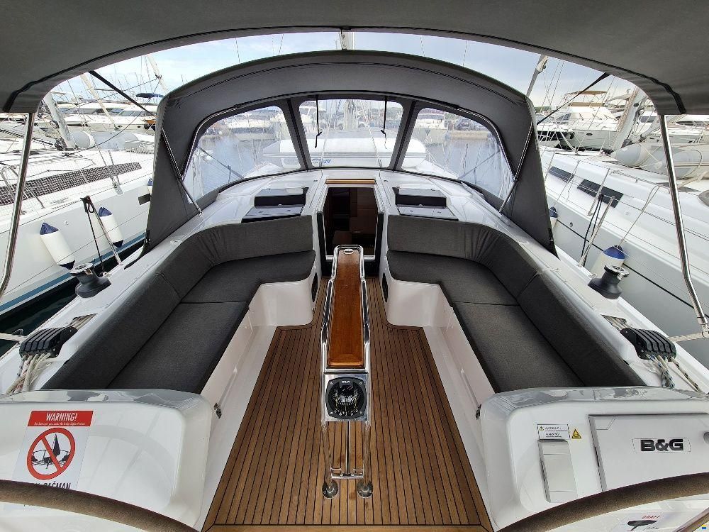 Hanse 458