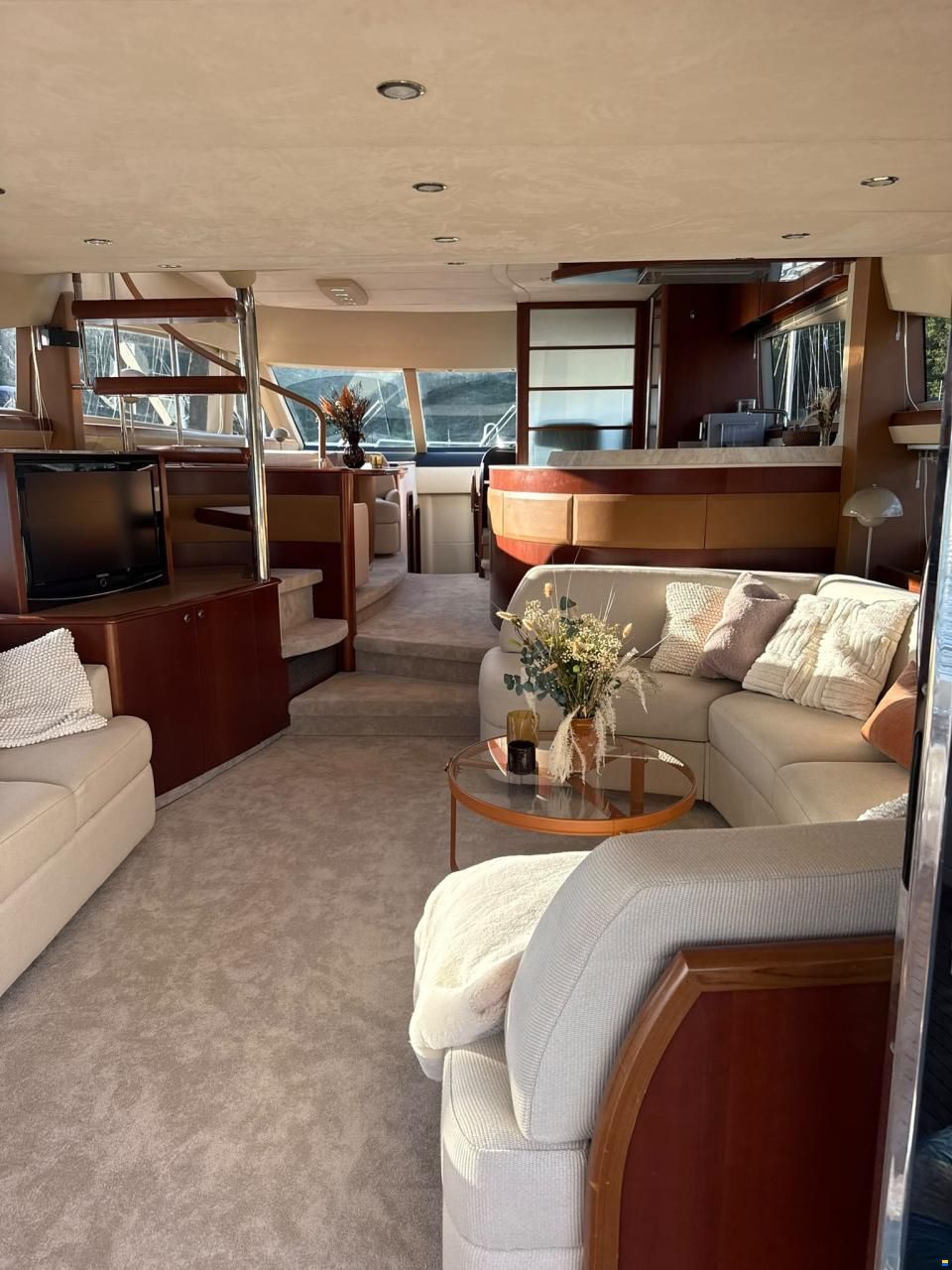 Princess 67