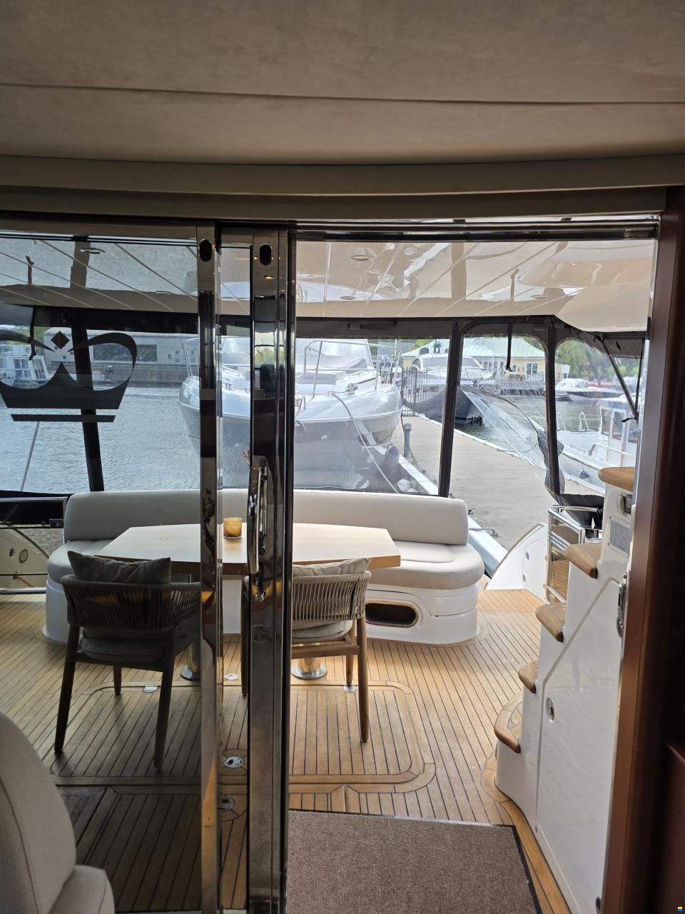 Princess 67