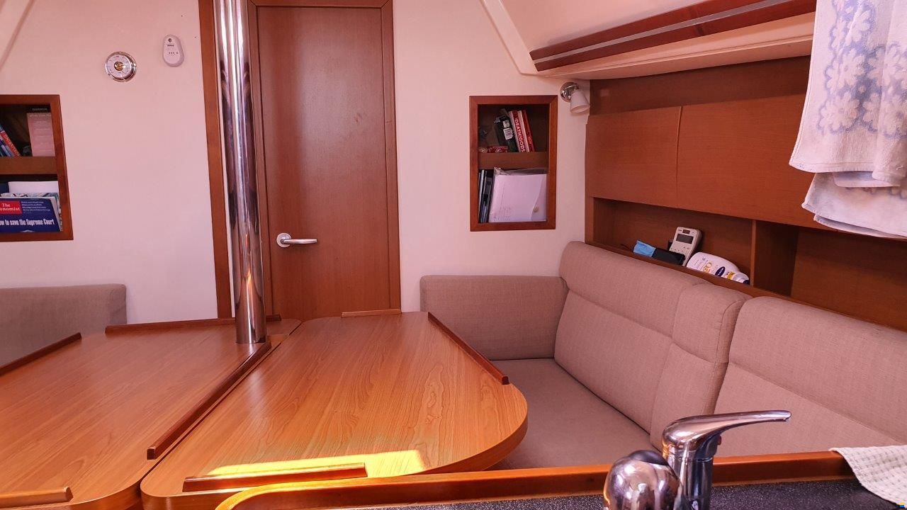 Hanse 355