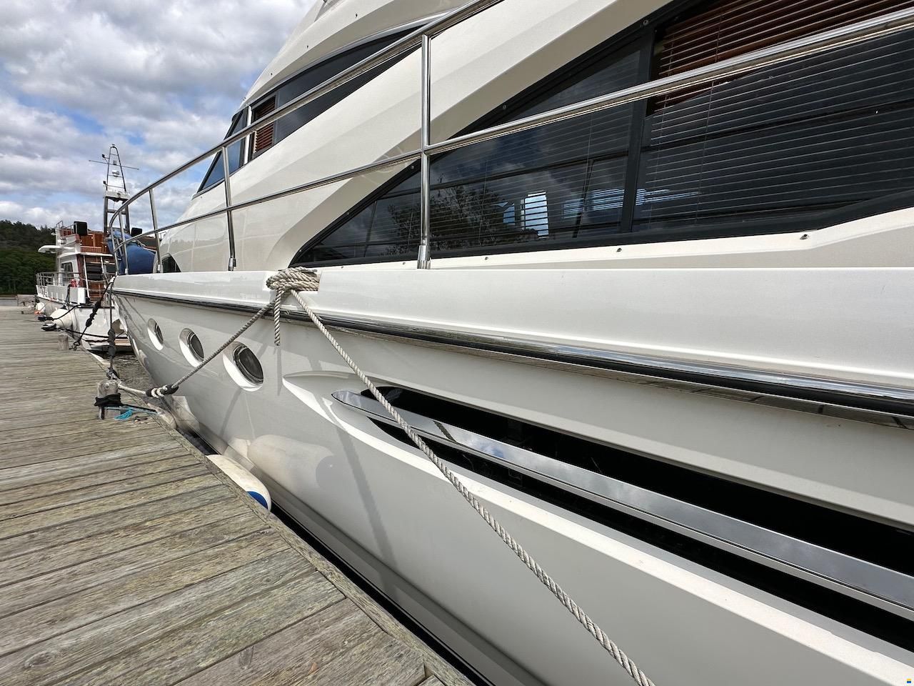 Fairline Squadron 58
