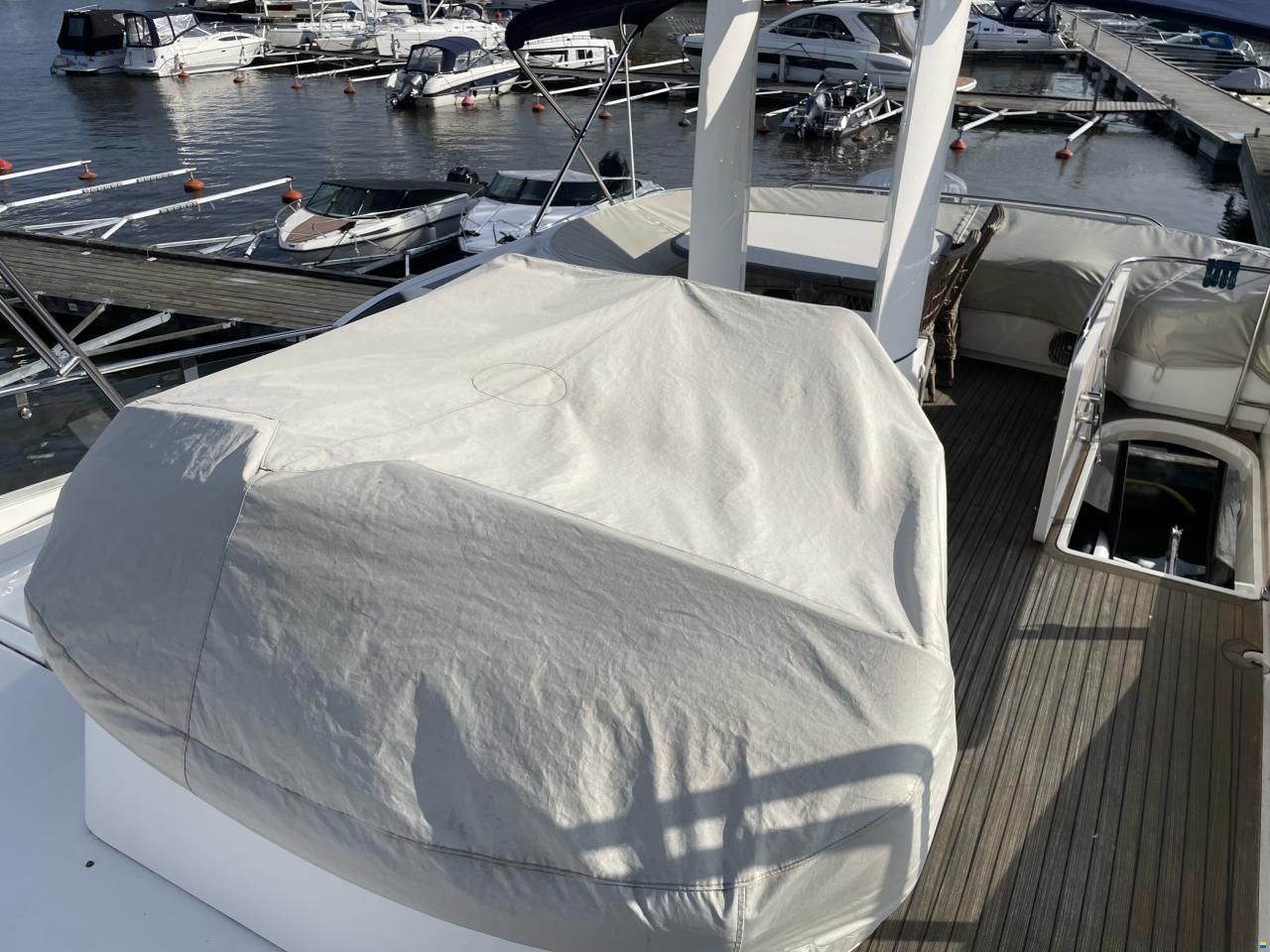 Fairline Squadron 58