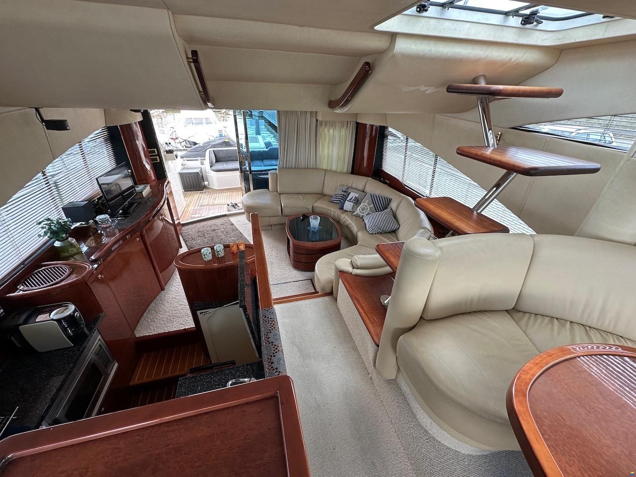 Fairline Squadron 58