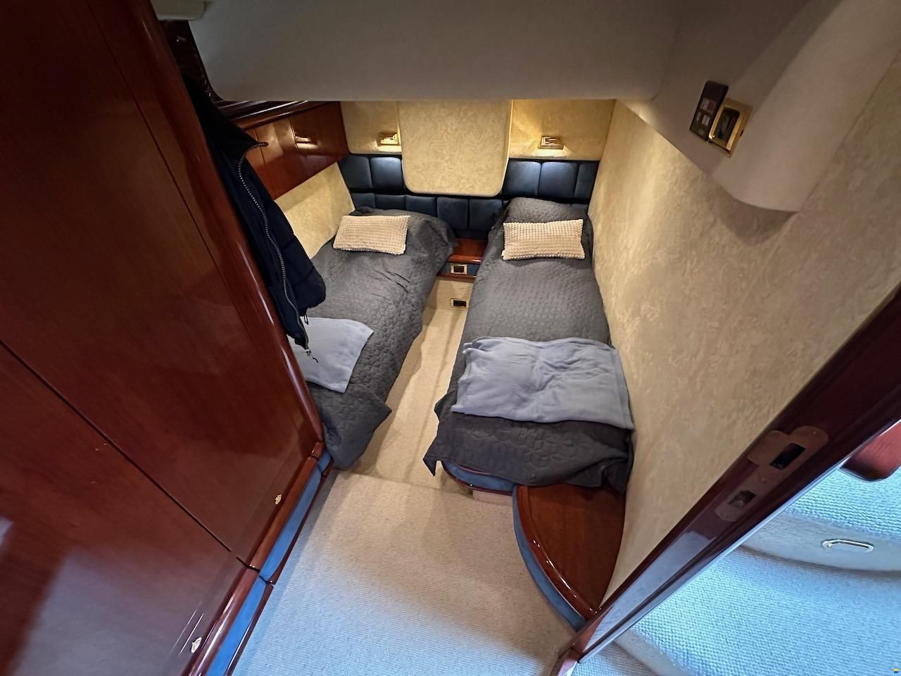 Fairline Squadron 58