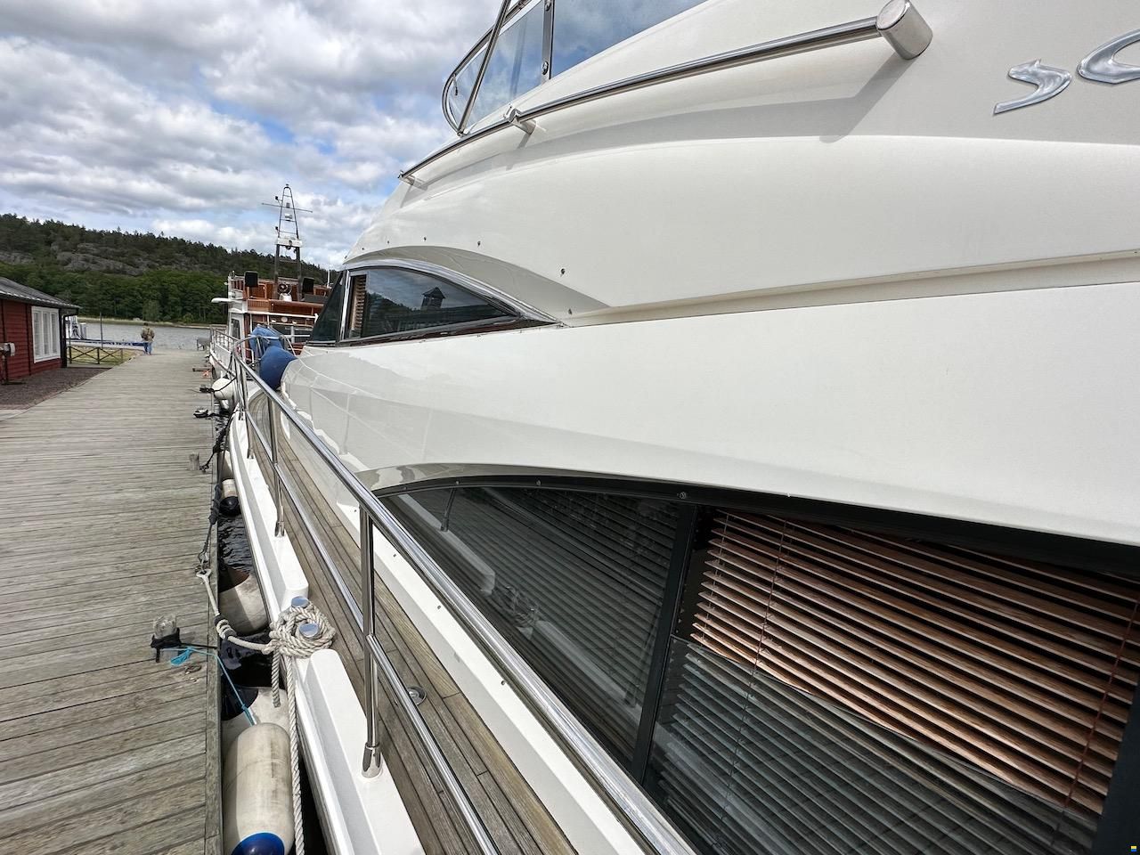 Fairline Squadron 58