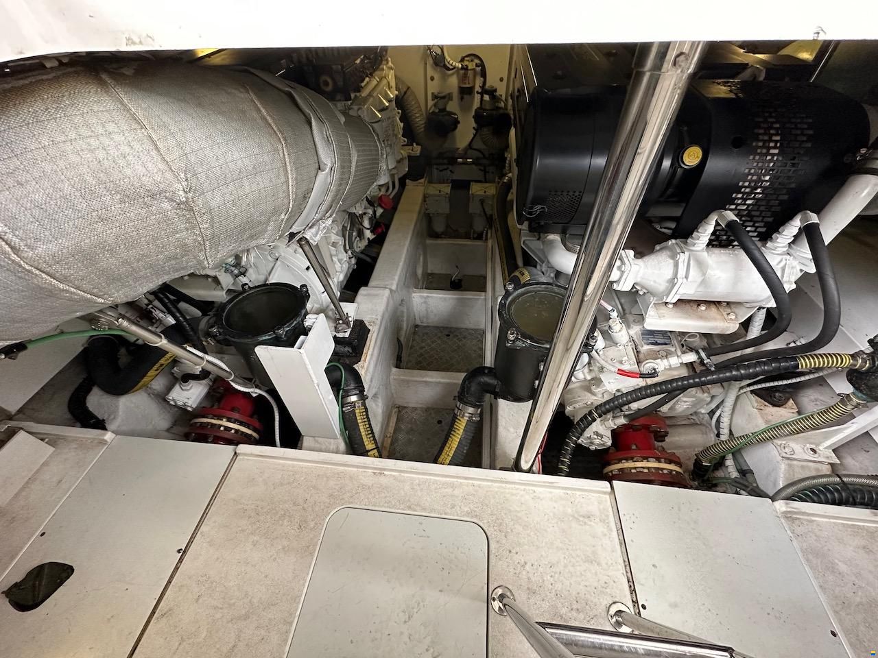 Fairline Squadron 58