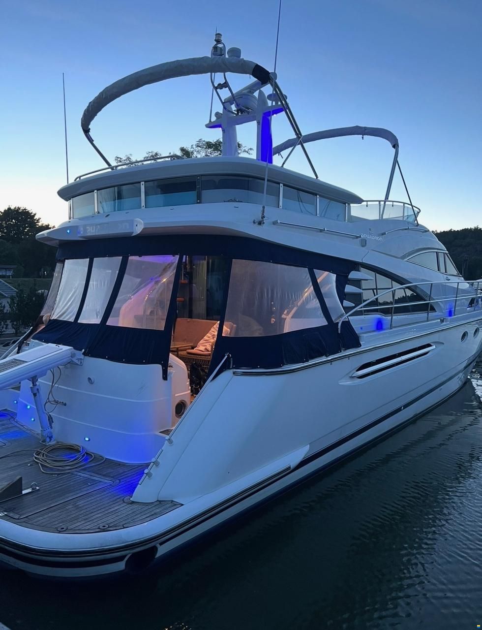 Fairline Squadron 58