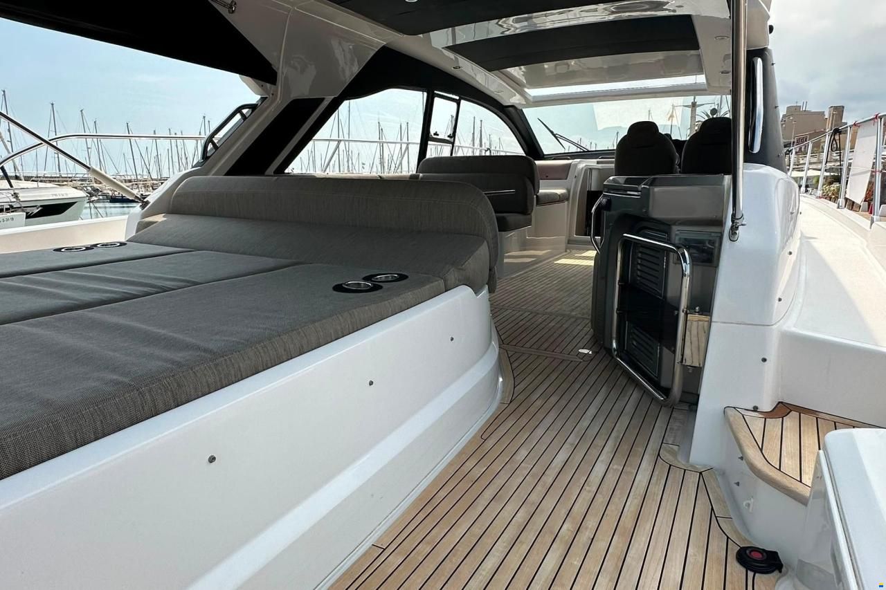 Azimut Atlantis 51