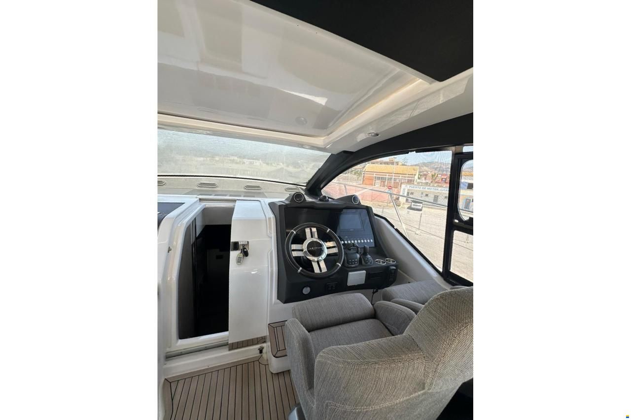 Azimut Atlantis 51