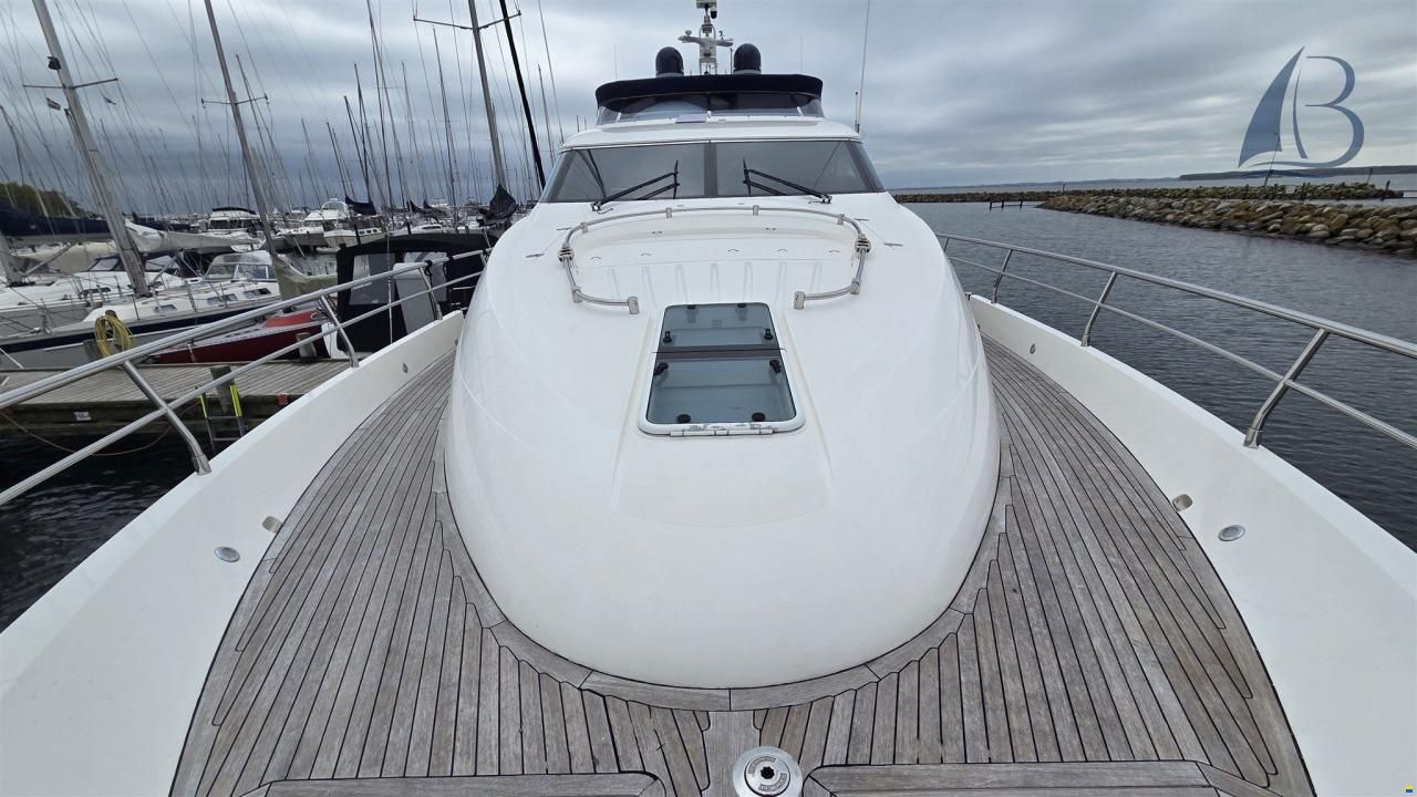 Fairline SQUADRON 68
