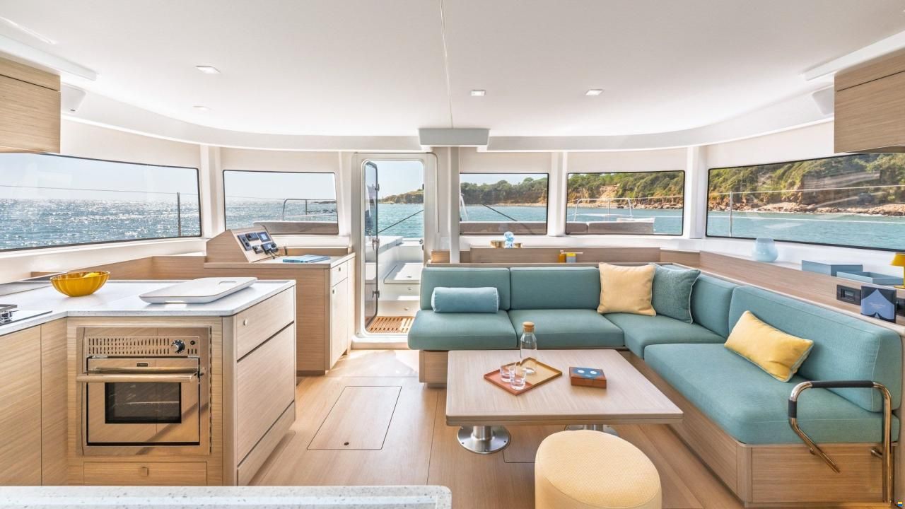 Lagoon 47