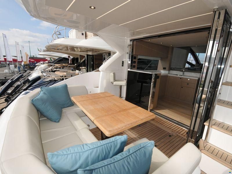 Sunseeker Manhattan 52