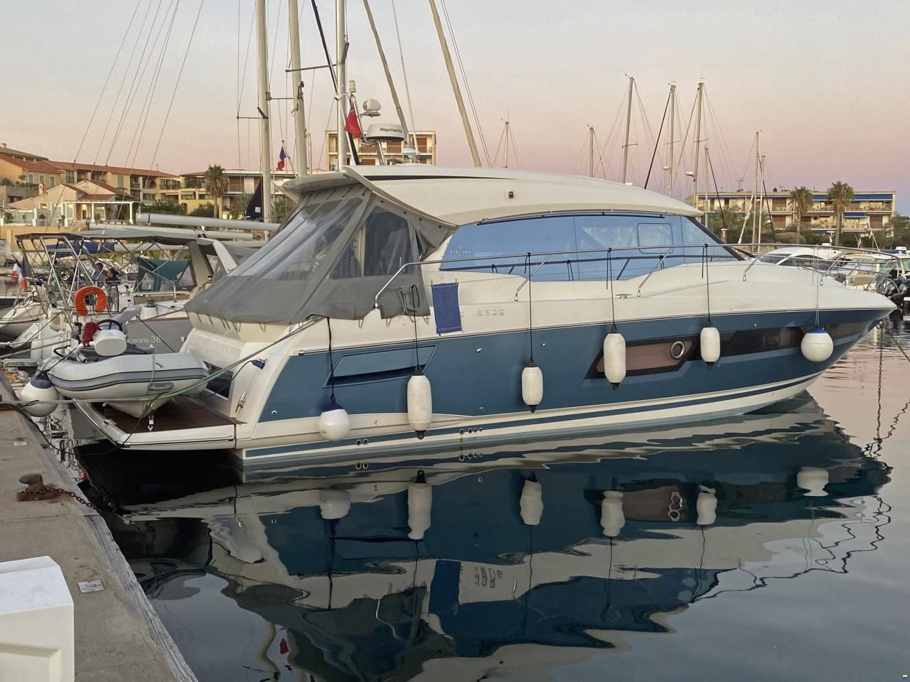 Prestige 460 S