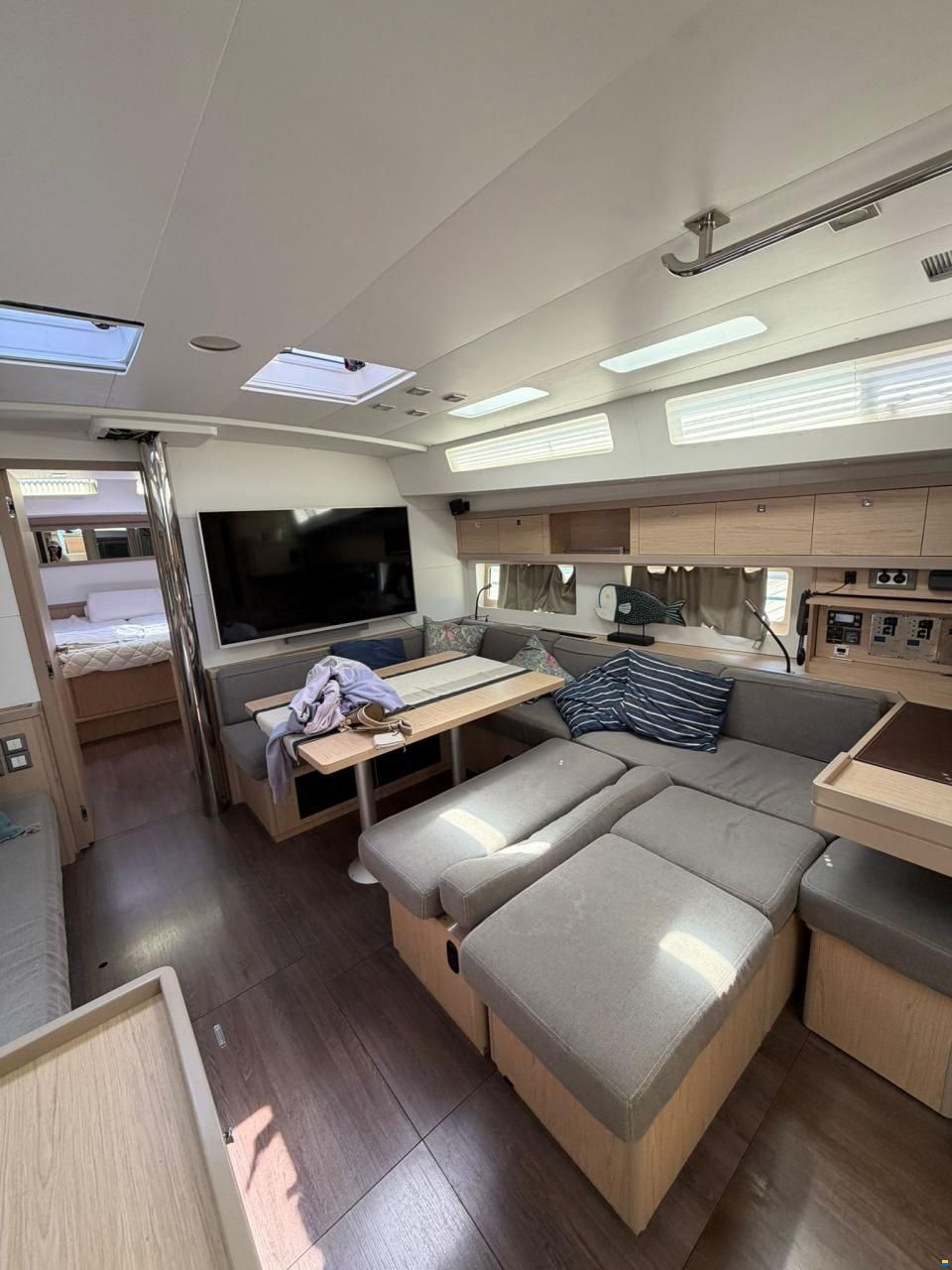 Beneteau Oceanis 55