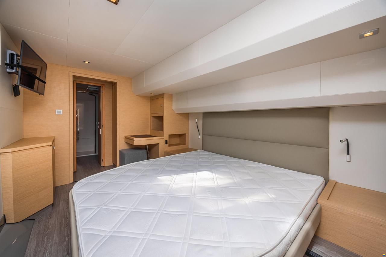Fountaine Pajot MY 44