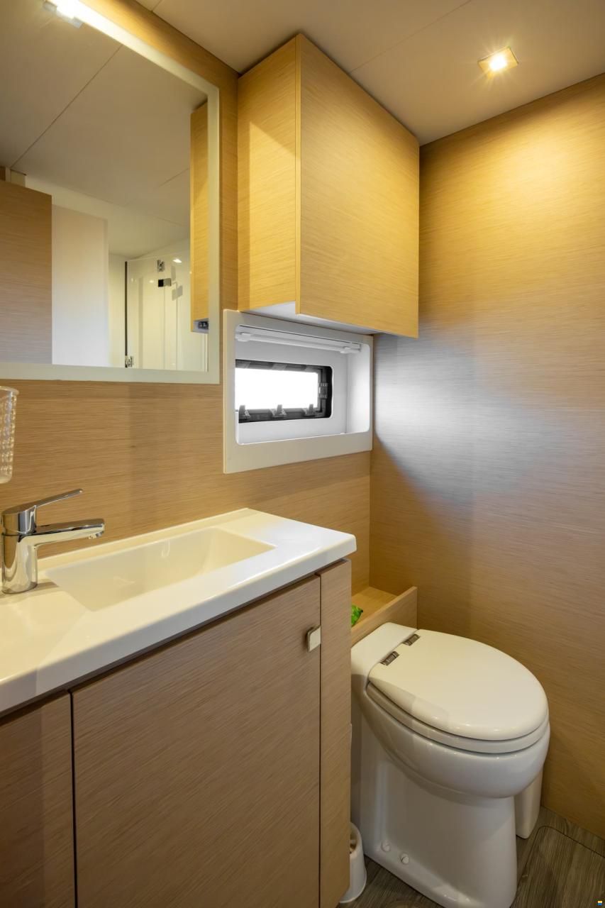 Fountaine Pajot MY 44