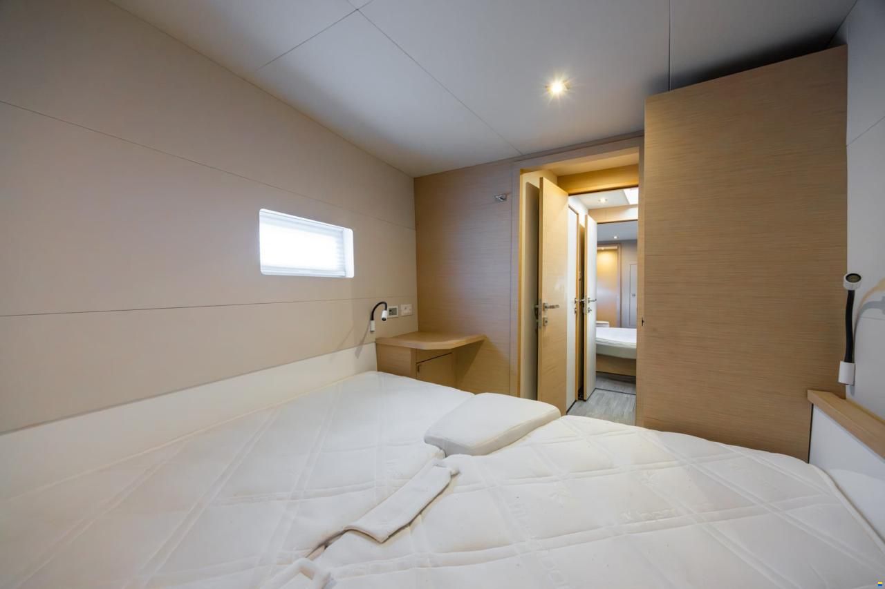 Fountaine Pajot MY 44