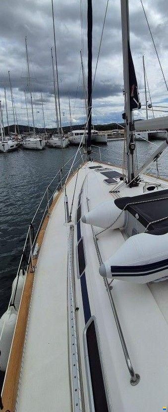 Bavaria 44