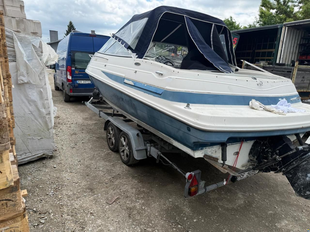 Maxum 2100SC