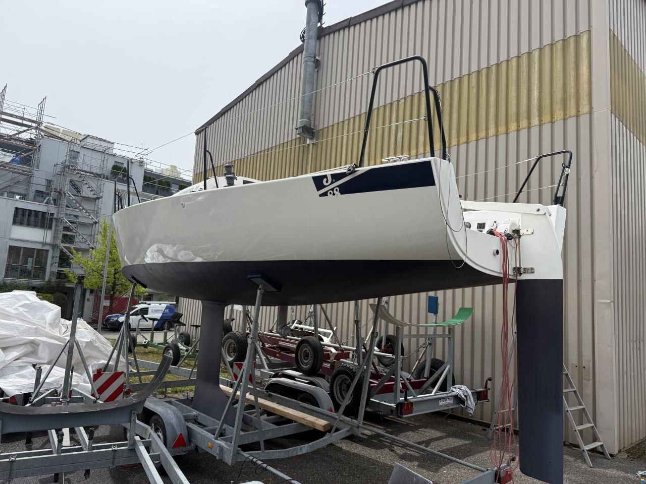 J Boats J/88