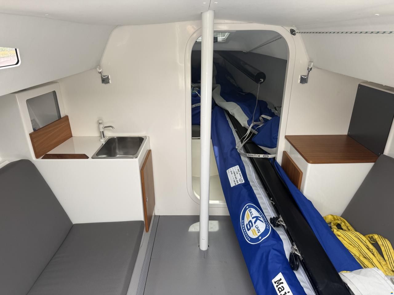 J Boats J/88