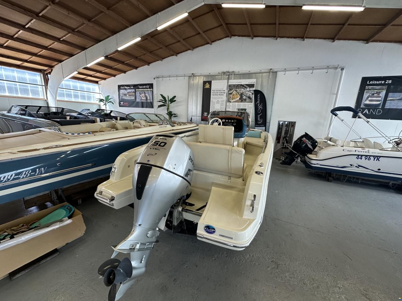 Invictus 200FX