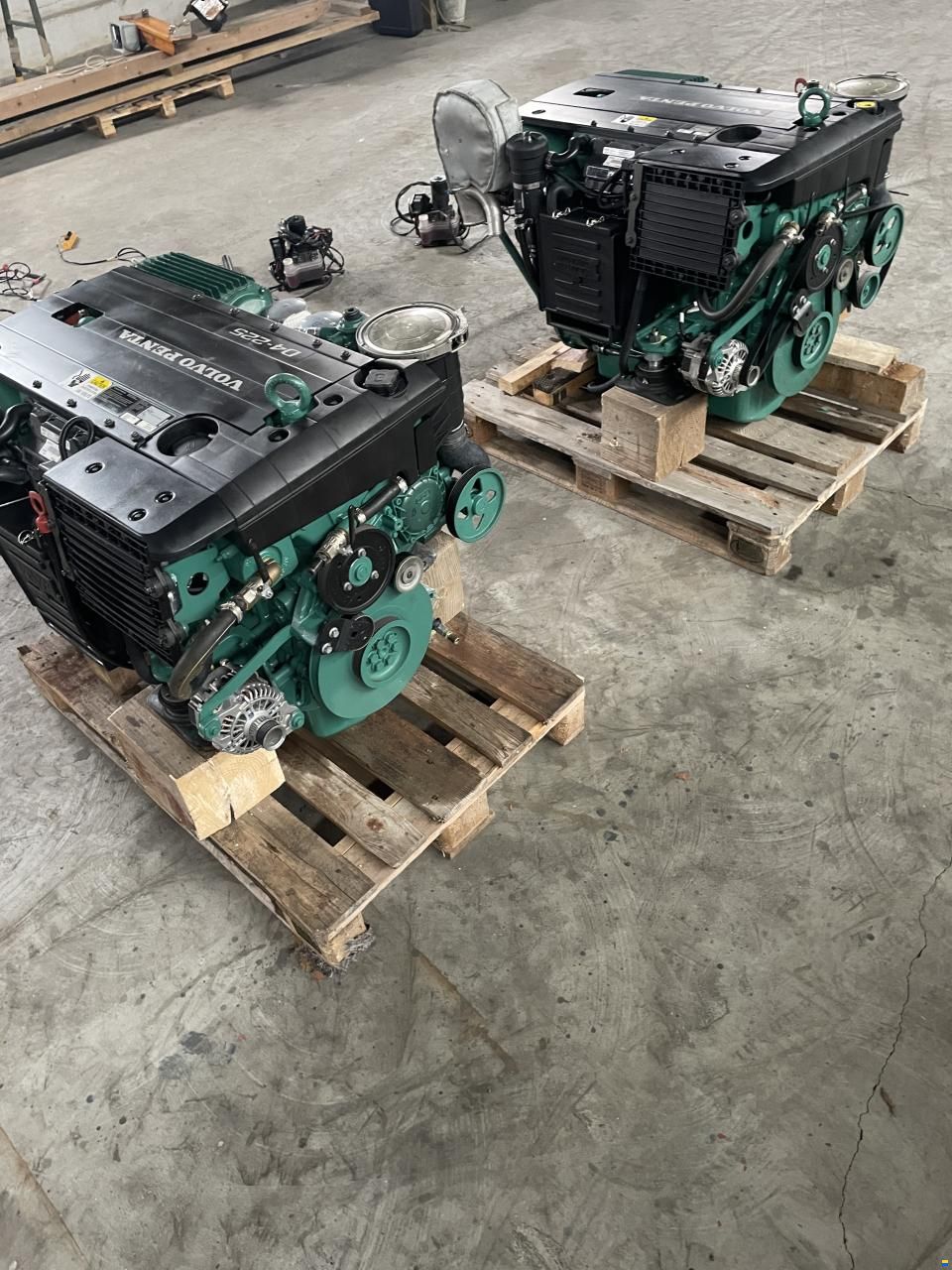 Volvo penta d4-225