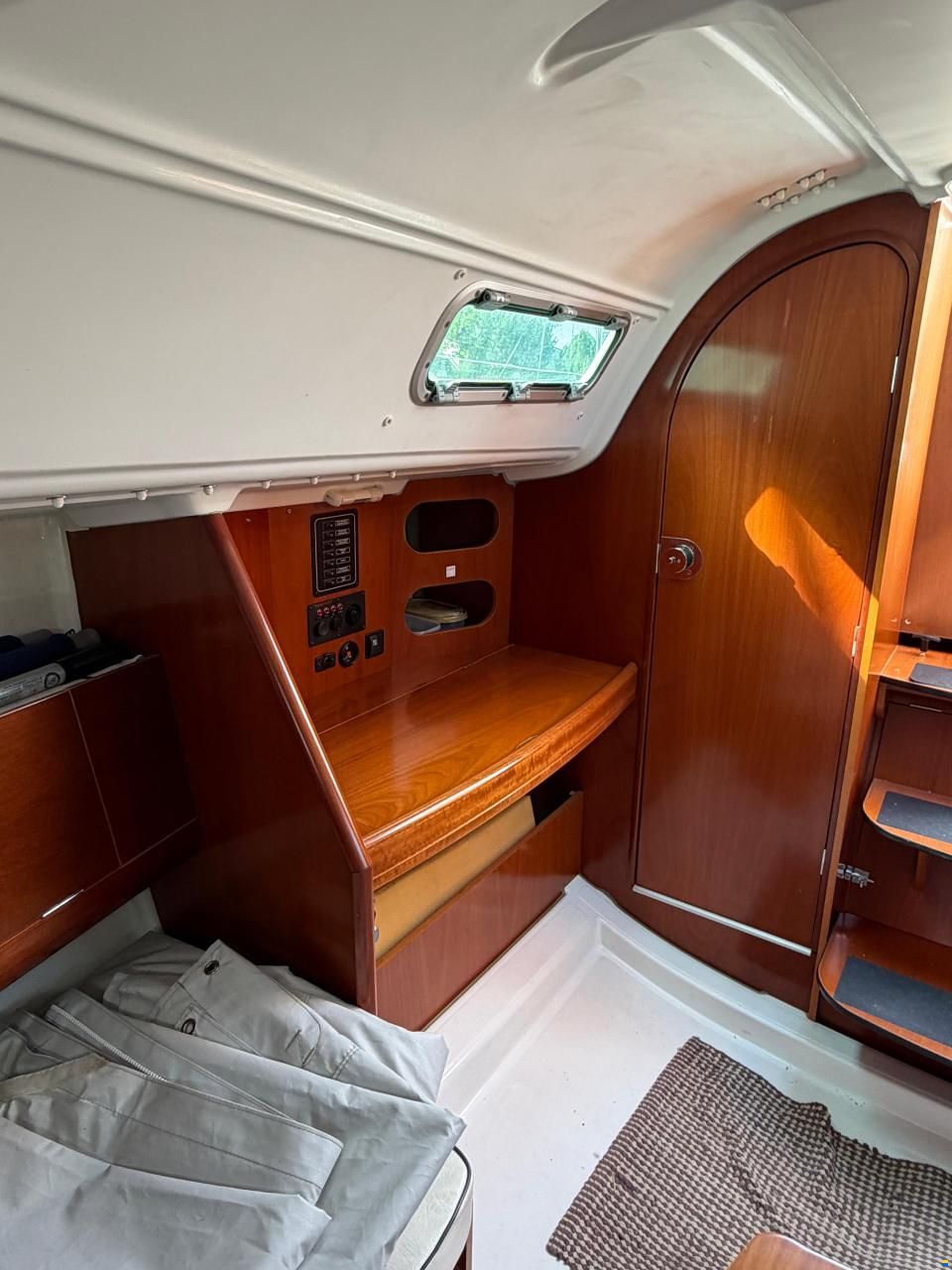 Beneteau First 27.7