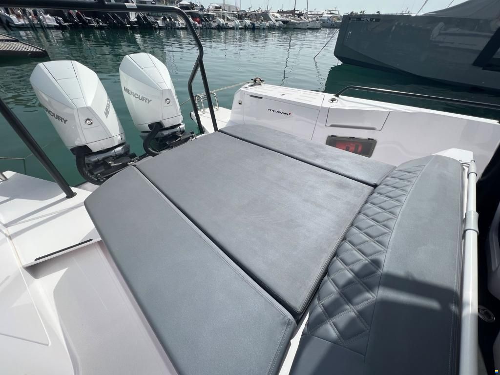 Axopar 37 Sun-Top
