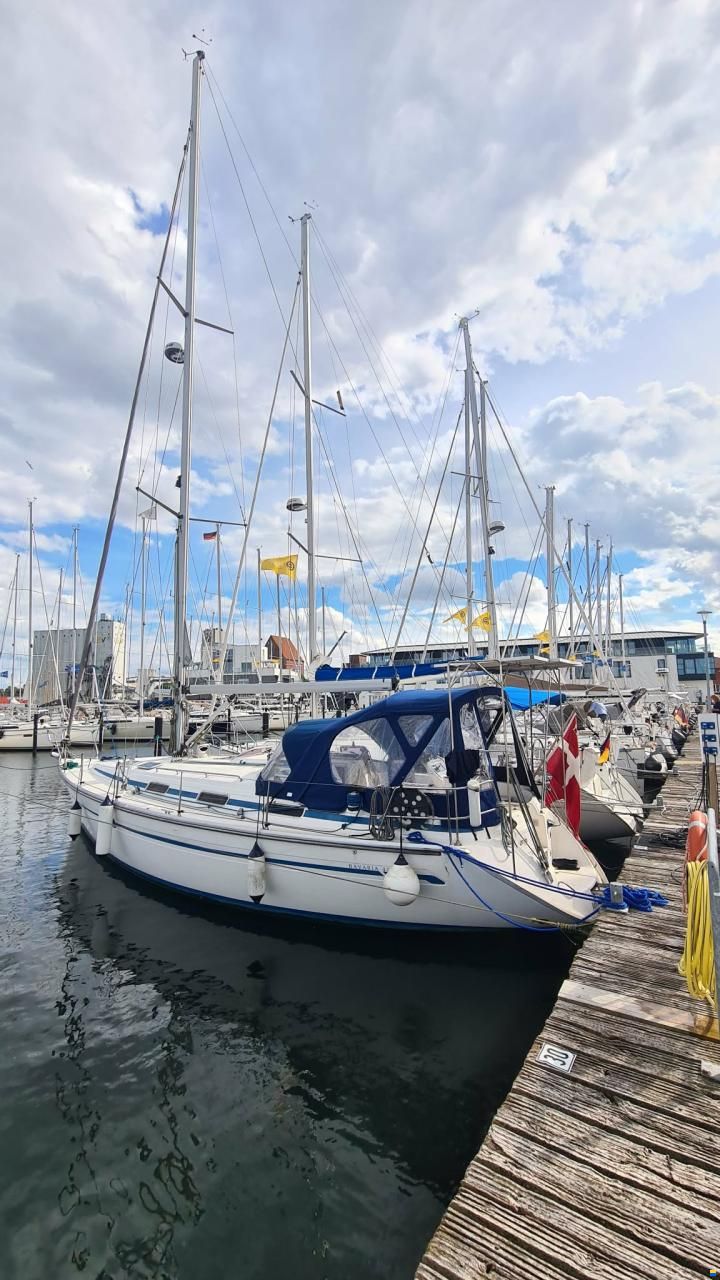 Bavaria 40-3