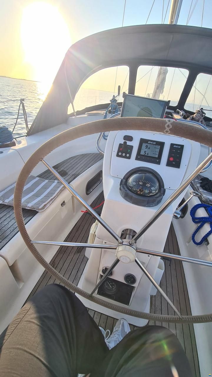 Bavaria 40-3