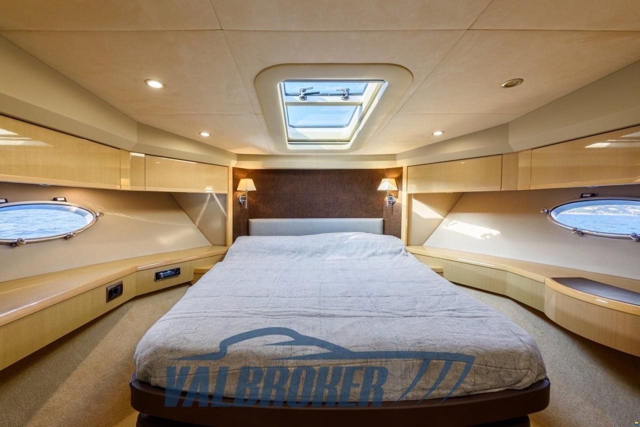 Princess 62 fly