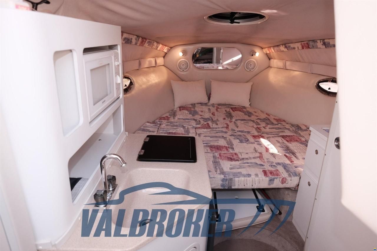 Crownline 268 CR