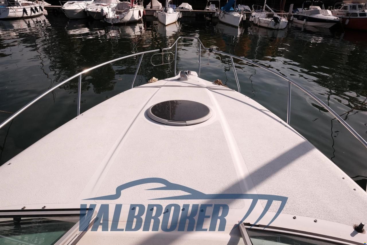 Crownline 268 CR