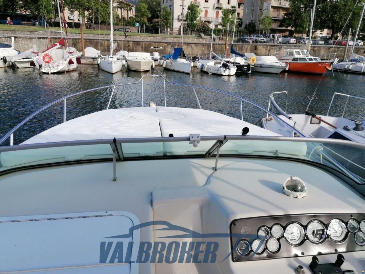 Crownline 268 CR