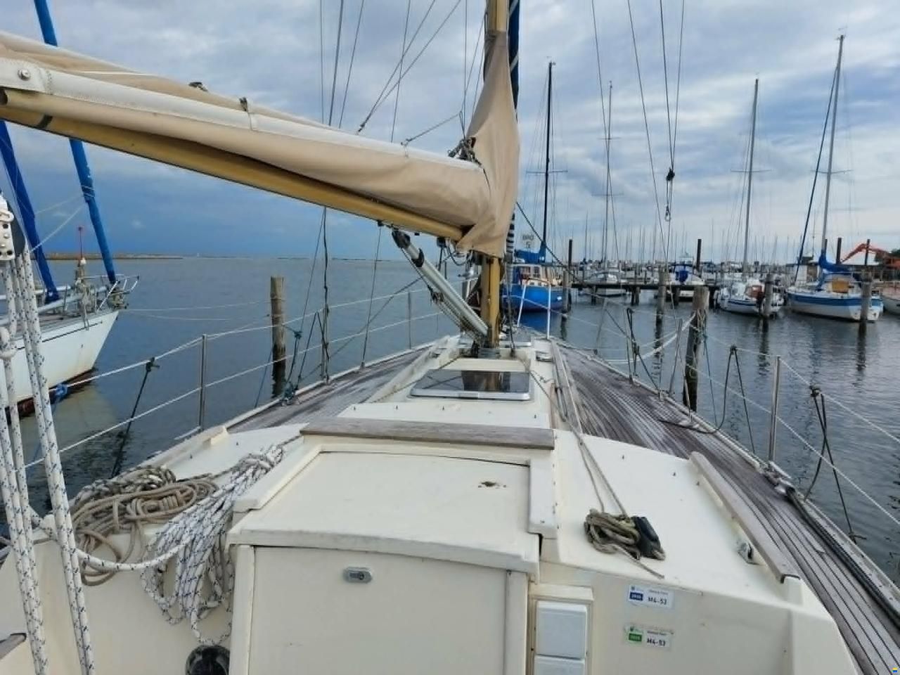 Dufour 35
