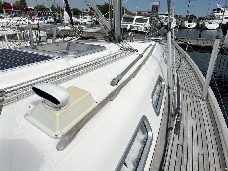 Hallberg Rassy 342