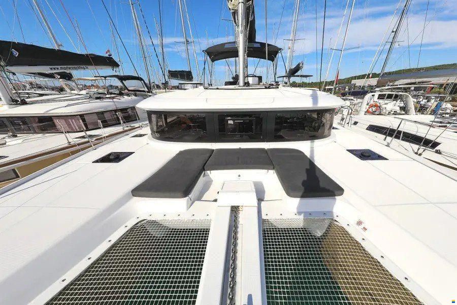 Groupe Beneteau Lagoon 46
