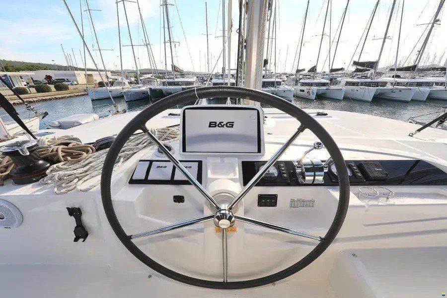Groupe Beneteau Lagoon 46
