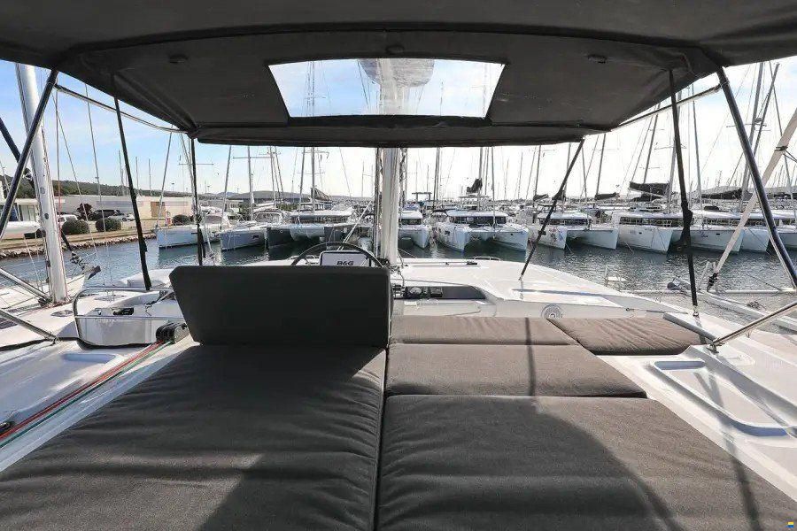 Groupe Beneteau Lagoon 46